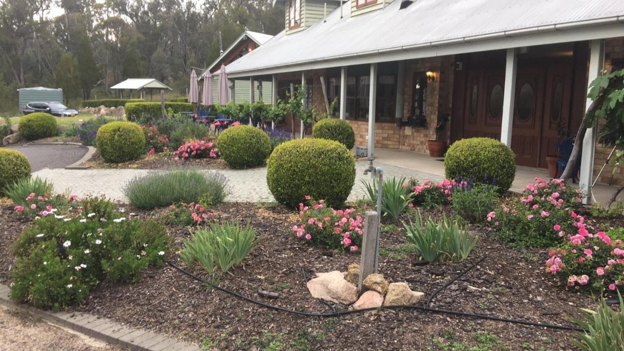 Girraween Country Inn Ballandean Exterior photo